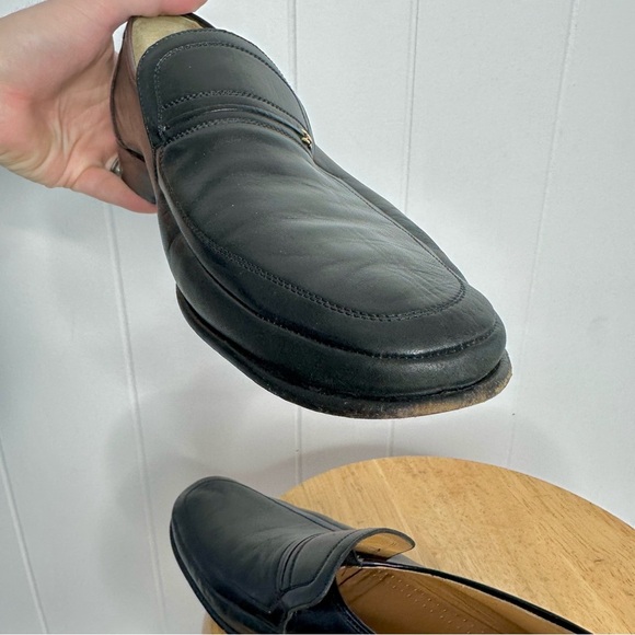 Magnanni Black Leather Slip On Loafers - Picture 11 of 12